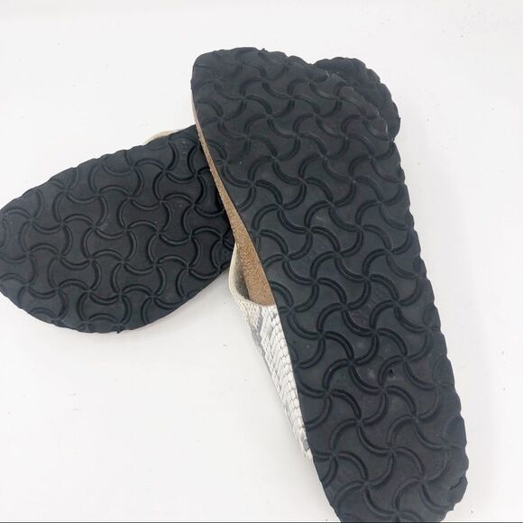 BIRKENSTOCK | Snake Print Birki’s White Gray L9 - Picture 8 of 10